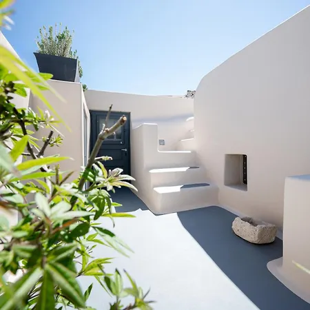 Lotza Oia (Santorini)